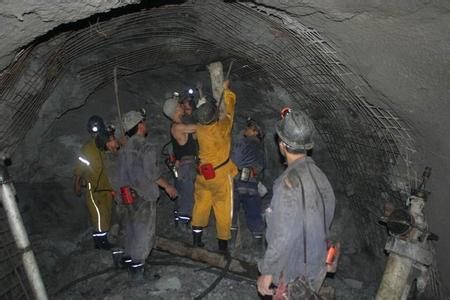 雁江工程爆破中的危险因素分析以及应对工程爆破危险的措施